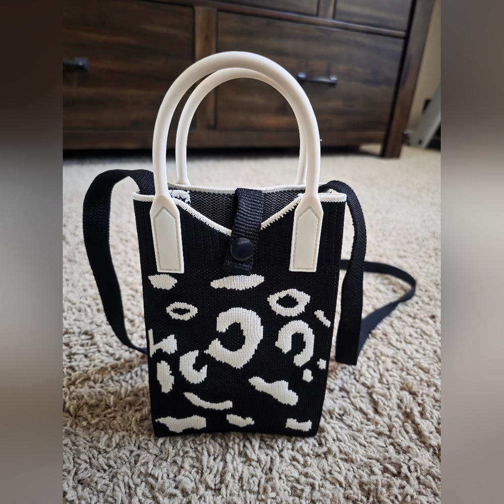 Stylish Black and White Women's Bag